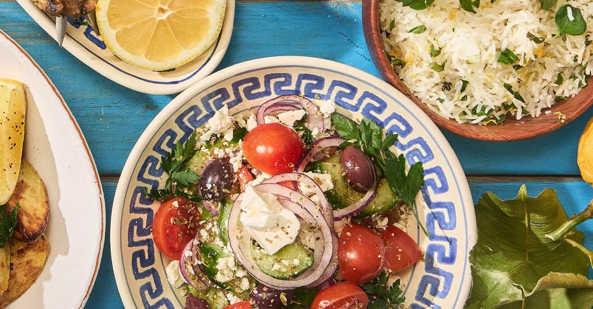 Grekisk sallad på enkelt sätt – recept och tips