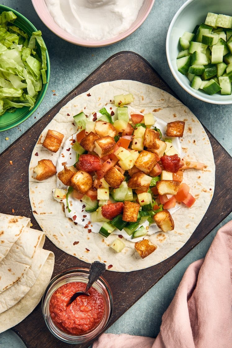 Pannoumitacos med ananas och tomatsalsa