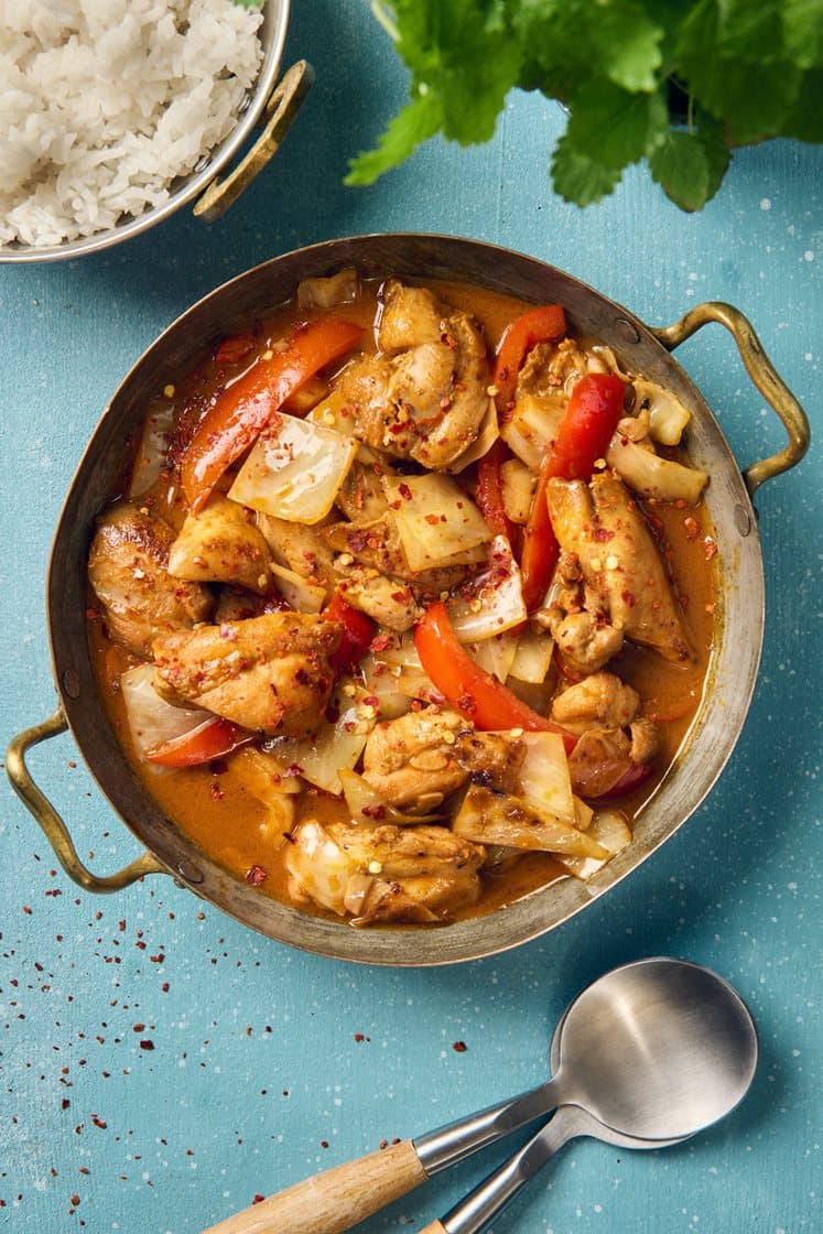 Asiatisk kyckling med kokos och paprika